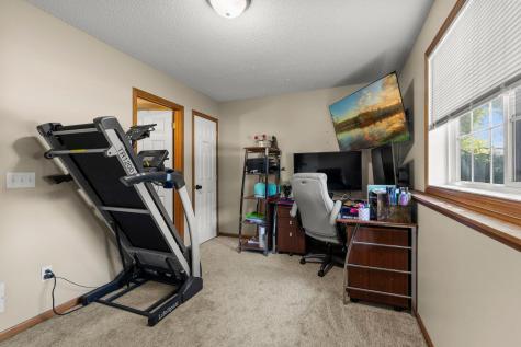 1773 Grove Drive Shakopee MN 55379