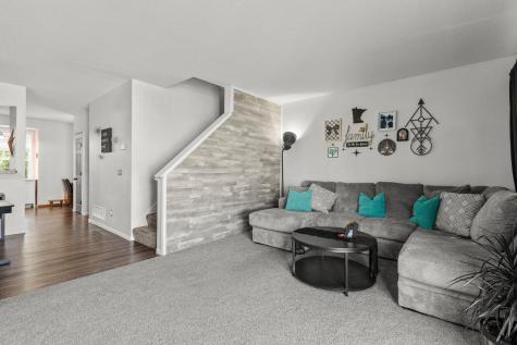 1773 Grove Drive Shakopee MN 55379
