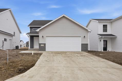 2414 38th Avenue S Moorhead MN 56560