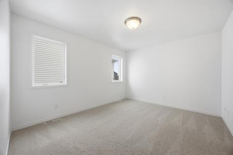 2414 38th Avenue S Moorhead MN 56560