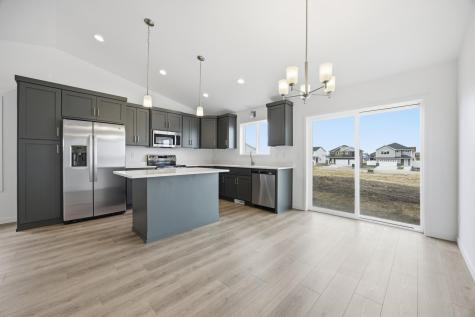 2414 38th Avenue S Moorhead MN 56560