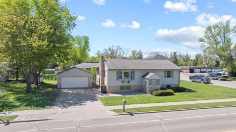 400 E Southview Drive Marshall MN 56258