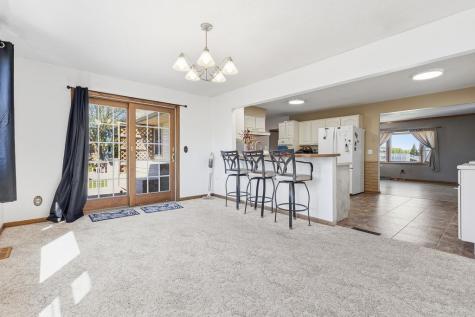 400 E Southview Drive Marshall MN 56258