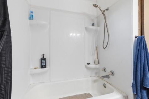 400 E Southview Drive Marshall MN 56258