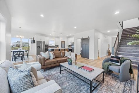 8378 62 Street S Horace ND 58047