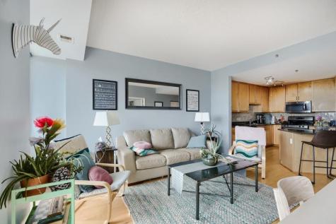 929 Portland Avenue Minneapolis MN 55404