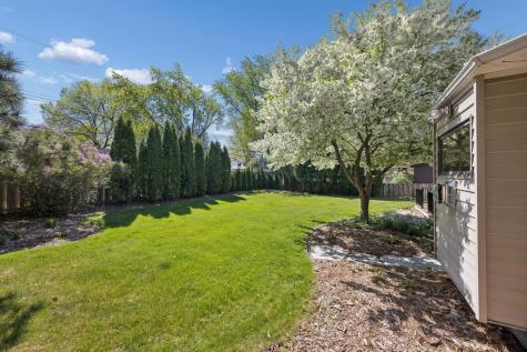 2439 Walnut Avenue New Brighton MN 55112