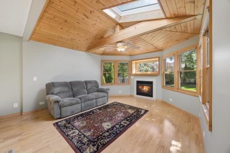2439 Walnut Avenue New Brighton MN 55112