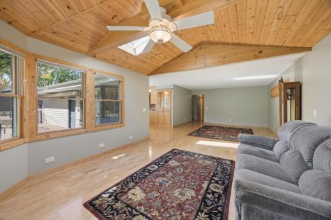 2439 Walnut Avenue New Brighton MN 55112