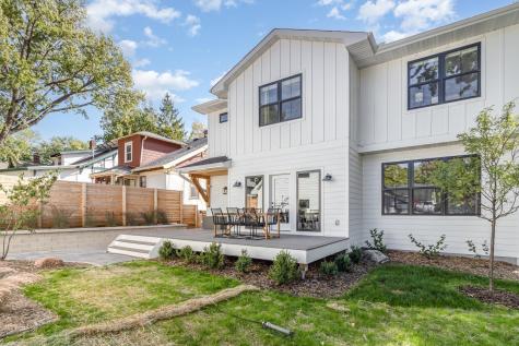 31X Stonebridge Boulevard Saint Paul MN 55105