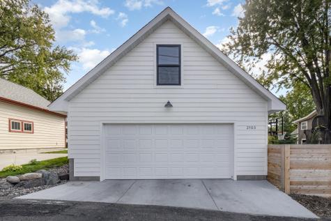 31X Stonebridge Boulevard Saint Paul MN 55105