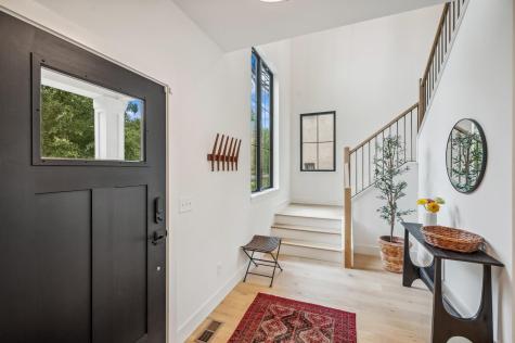 31X Stonebridge Boulevard Saint Paul MN 55105