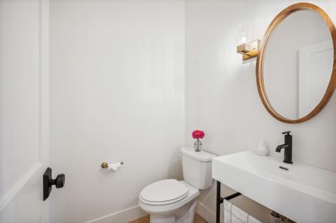 31X Stonebridge Boulevard Saint Paul MN 55105