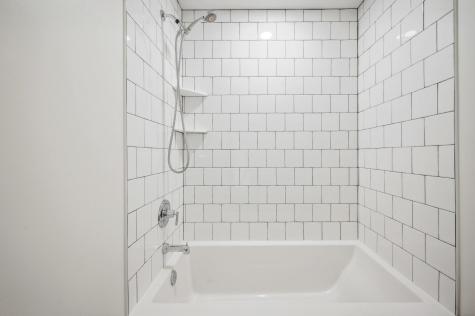 31X Stonebridge Boulevard Saint Paul MN 55105
