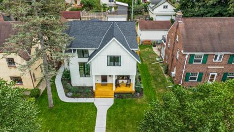 31X Stonebridge Boulevard Saint Paul MN 55105