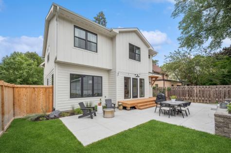 31X Stonebridge Boulevard Saint Paul MN 55105