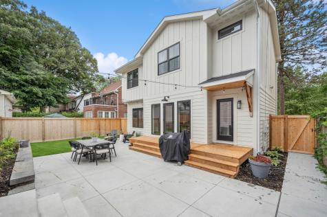 31X Stonebridge Boulevard Saint Paul MN 55105