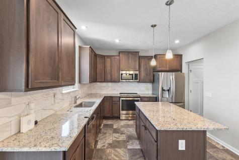 19294 Clearwater Loop Farmington MN 55024