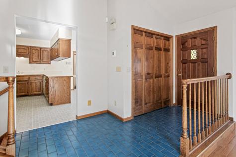 11010 40th Place N Plymouth MN 55441