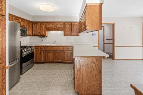 11010 40th Place N Plymouth MN 55441
