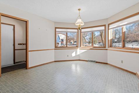 11010 40th Place N Plymouth MN 55441