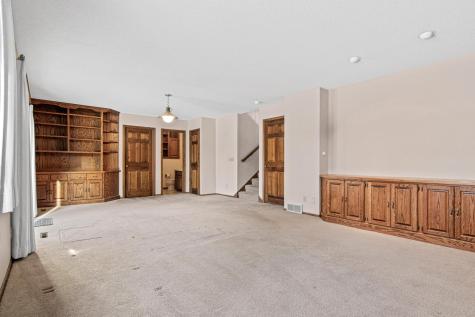 11010 40th Place N Plymouth MN 55441