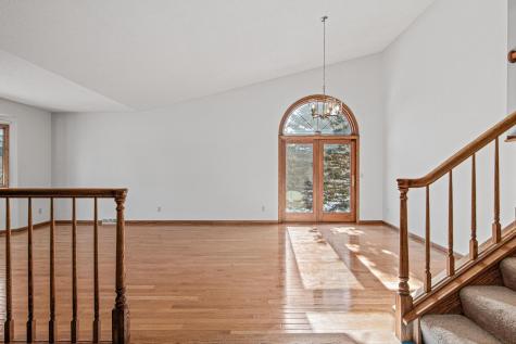 11010 40th Place N Plymouth MN 55441