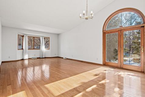 11010 40th Place N Plymouth MN 55441