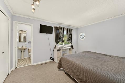 2104 Telemark Lane NW Rochester MN 55901