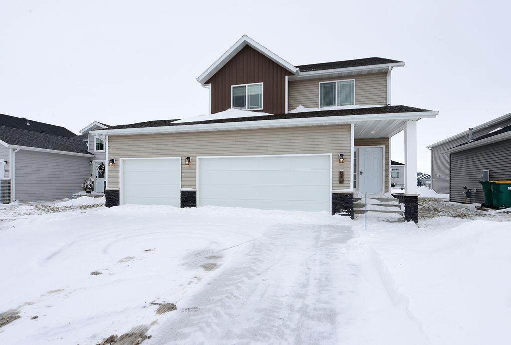 307 7th Street E Horace ND 58047