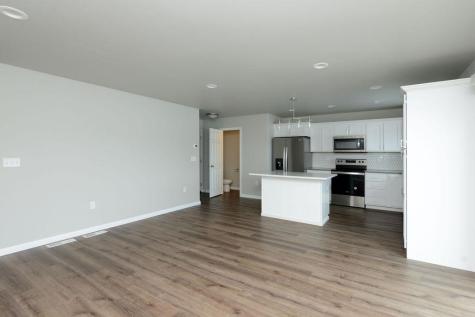 307 7th Street E Horace ND 58047