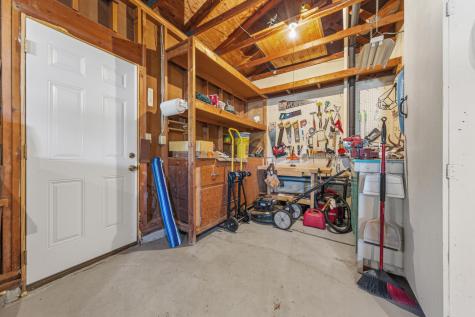 1813 Marie Lane North Mankato MN 56003
