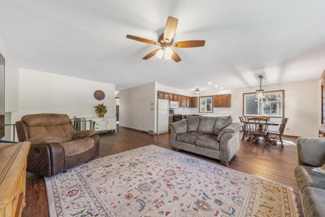 1813 Marie Lane North Mankato MN 56003