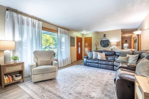 829 W 7th Avenue Fergus Falls MN 56537