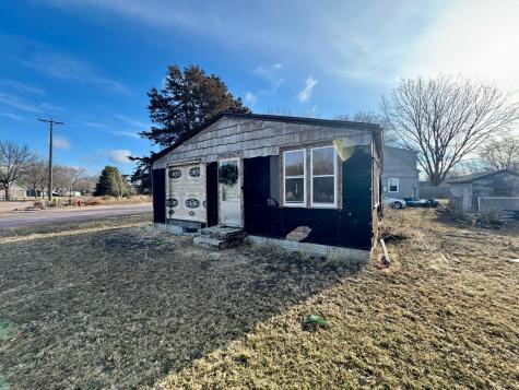 704 E Walnut Street Redwood Falls MN 56283