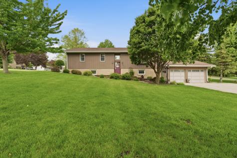 130 Half Moon Road Wells MN 56097