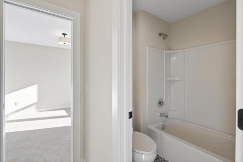 2388 Laurie Court Roseville MN 55113