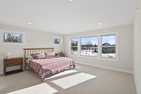 2388 Laurie Court Roseville MN 55113