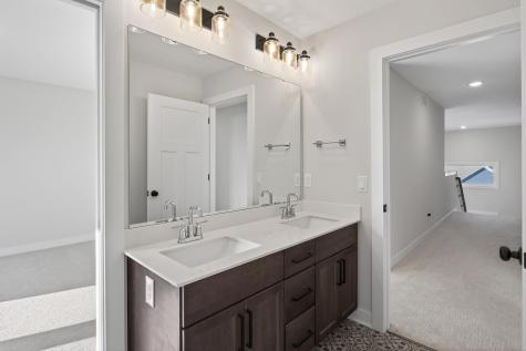 2388 Laurie Court Roseville MN 55113