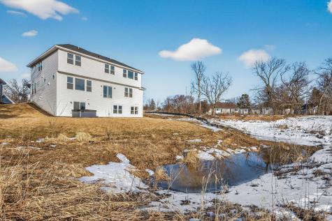 2388 Laurie Court Roseville MN 55113