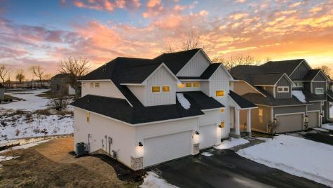 2388 Laurie Court Roseville MN 55113