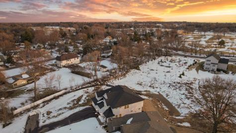 2388 Laurie Court Roseville MN 55113