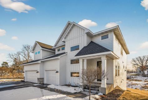 2388 Laurie Court Roseville MN 55113