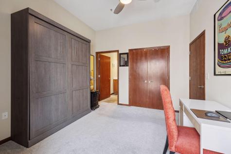 270 4th Street E Saint Paul MN 55101