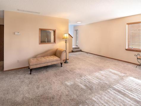 13742 Inglewood Avenue Savage MN 55378