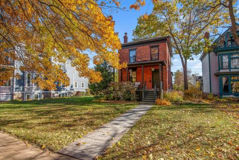 53 Irvine Park Saint Paul MN 55102