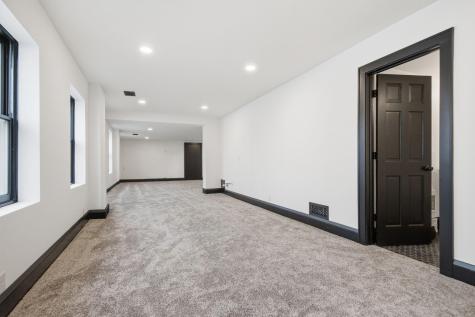 53 Irvine Park Saint Paul MN 55102