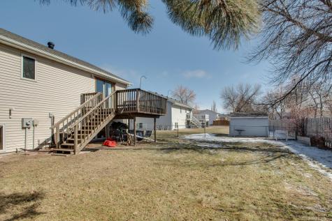 2808 38th Avenue S Fargo ND 58104