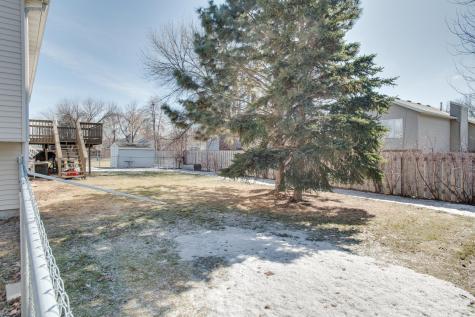 2808 38th Avenue S Fargo ND 58104