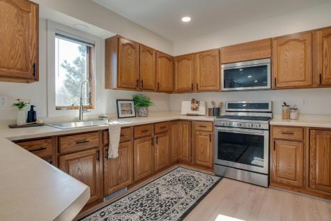 2808 38th Avenue S Fargo ND 58104